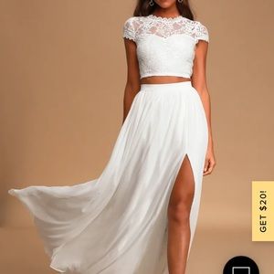 Small Lulu’s Sweet Stunner White Lace Two Piece! Bridal Shower or Micro Wedding!